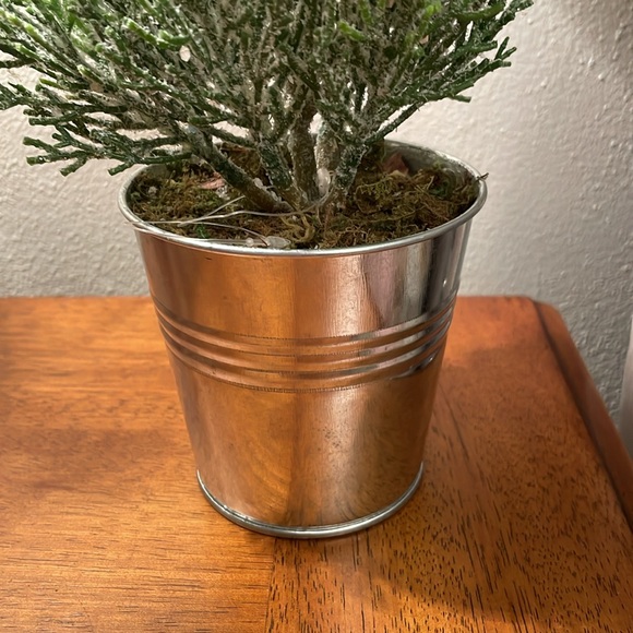 Artificial Faux Cedar Pine Decoration Potted Plant Flocked with Glitter Like - Picture 5 of 15